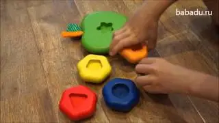 Деревянная пирамидка I'm toy Гусеничка с геометрическими фигурками с 2х лет