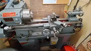 Boxford Lathe with a wiper motor powered leadscrew
