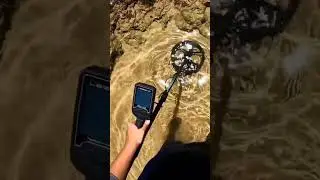 ACHEI UMA JOIA NA PRAIA USANDO DETECTOR DE METAIS