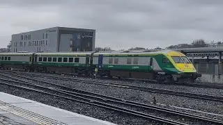 Trains at Dublin Heuston 