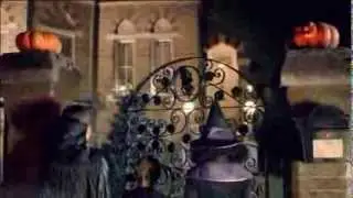 Bizarre Foods - Halloween Special - Andrew Zimmern - Simon DeSilva