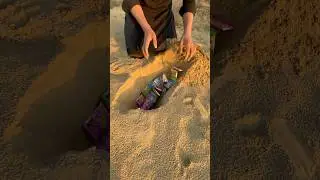 Hide food in desert 🏜️ #desert#camping #outdoors #survival
