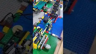 Lego Technic Motorized Marble Run- all 4 machines working together!