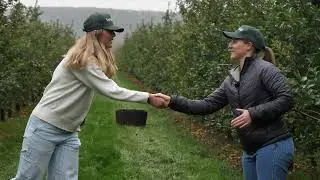 Somerset Women visit Myrtle Farm
