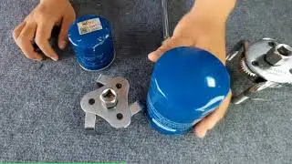 mở cốc lọc dầu ô tô