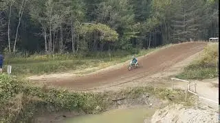 Marc-Hugo Lavoie #247 avec sont Kx100 sur le 110 pieds &agrave; St-Apollinaire 911XPark