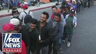 Report: Caravan migrants plan 'human stampede'