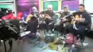 Jalan Kita - AlFaraBIBand (soundcheck at TV Al-Hijrah 114)