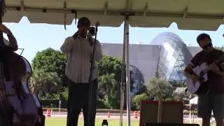 #Guantanamera performed  by #Cuban #Jazzband in #StPetersburgFL - #DaliMuseum is on background