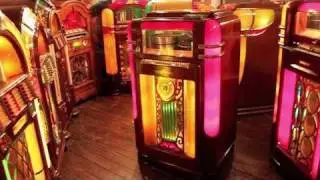 Original Finish Wurlitzer 600 Jukebox