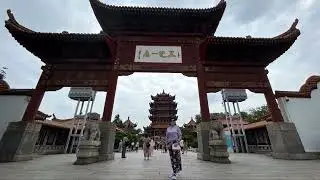 武汉：乘船夜游武汉长江、次日游黄鹤楼公园