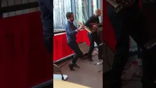 Emile Parisien et Manu Codjia