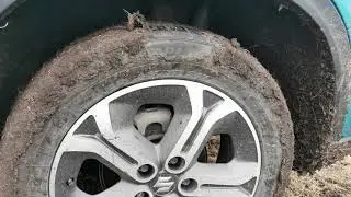 New Suzuki Vitara LY mud test off road 4x4 with normal tyres in noroi offroad