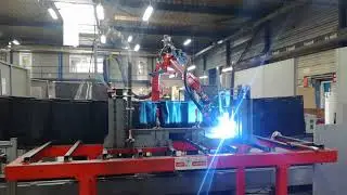 MAG welding proces. Panasonic Welding Robot