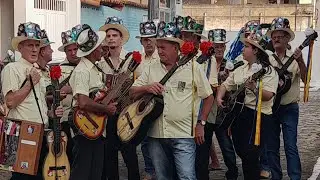 folia de reis🥁🎸🪗🎶 tão sanfoneiro de Laranjal-MG🍊tocando na casa da tia fia🎶 (12/10/22)despedida 🎶