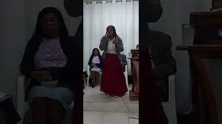 muitoooo.forte levantai mulheres que estão de repouso o tempo é  de guerra assistam se escrevam .