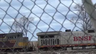 BNSF 4700 fakebonnet and CP 7019 sitting together in Bensenville Yard