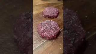 Wildschwein Burger - schmackofatz #fitnessoutfluencer #intermittentfasting #hamburger #wildschwein