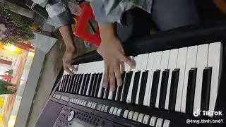 Hòa tấu với anh tay chống quá dữ
