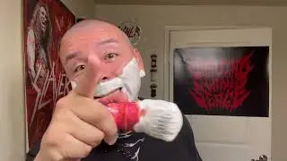 De shave carbon razor featuring so cal hipster from a&e