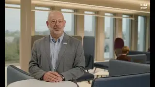 Hochschulpr&auml;sident Prof. Dr. Arnd Steinmetz begr&uuml;&szlig;t zum Wintersemester 2025/26