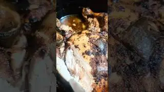 Juicy slow cooked chicken! creamy mashed potatoes&gravy #food #chicken #cooking #slowcookedchicken