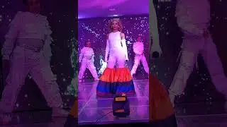 LOVELABAN @MaxieAndreison PERFORMANCE