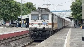 Thunderbolt SPJ WAP7 with 12357 Durgiana Express shatters Mankar at flat 130 Kmph