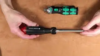 Отвертки с магазинами для бит