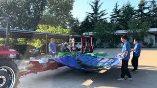 Traction-type fruit shaker.