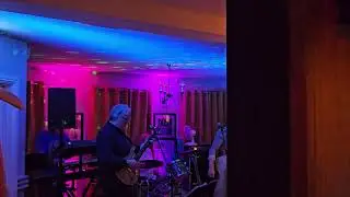 The Band 45 rpm play 
