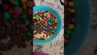 Best Monster Cookies Ever #grandmasrecipe #monstercookies #cookierecipes #grandmacookies #bakingcoo