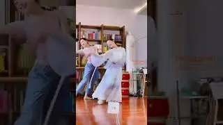 Enjoy the beautiful and elegant traditional Chinese #dance