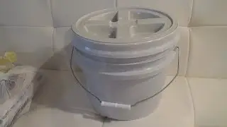 GAMMA FOOD STORAGE CONTAINER GAMMA SEAL LID BUCKET CUSTOMER REVIEW AND CLOSE UP LOOK