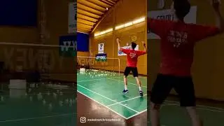 Badminton trick shot              Basic Badminton #badminton #shorts #badmintonshorts #bulutangkis