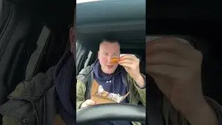 Вчера попробовала пиццу, приготовленную в дровяной печи, новый кальцоне и куриные крылышки #пицца...