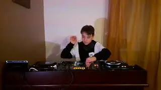 LOLLOJ