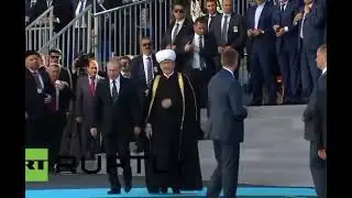 Putin inaugurates Grand Mosque 🕌 on the land of Russian Federation