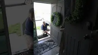 Is your front door able to withstand the rain and snow of the Midwest?! 🌧️❄️