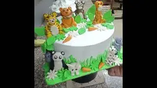 Jungle Theme Birthday Cake 🌿🦁🐒🐘🦒🦁 |JungleThemeCake #AnimalCake #WildlifeCake 