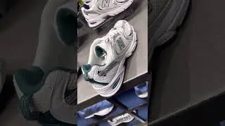 New Balance 530 (белый/серебристый металлик)