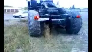 Тягач МЗКТ  7429 8х8  и Скрепер Моаз 6014