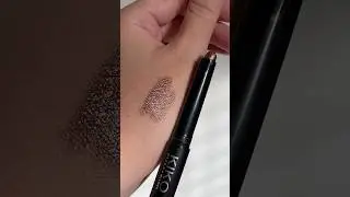Kiko Milano Long Lasting Eyeshadow Stick in the shade 05 Rosy Brown #kikomilano