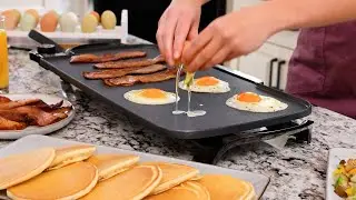 Presto&reg; 22-inch Griddle with Removable Handles
