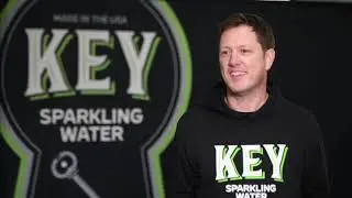 A KEY to Healthier Networking - Former CEO Quits Drinking and Launches a Sparkling Water Company