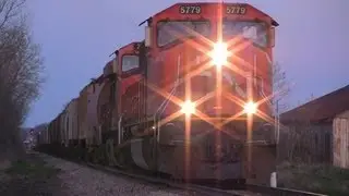 CN 5779 West at Charter Grove at Sunset on 4-30-2013