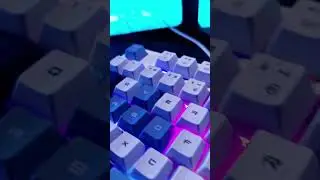Want a keyboard that's fast response, hot-swappable, multi-device wireless, and aesthetic?