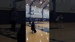 Live look at Georgetown practice & Ed Cooley coaching his team. #ncaabasketball #hoyas #georgetown