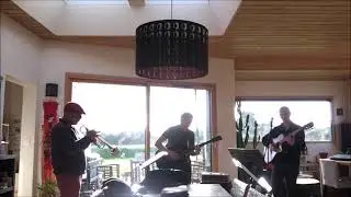 Le blaireau acoustique -  In the death car