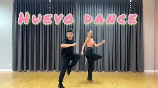 Line Dance with Partner - A Huevo - Luna Cantina